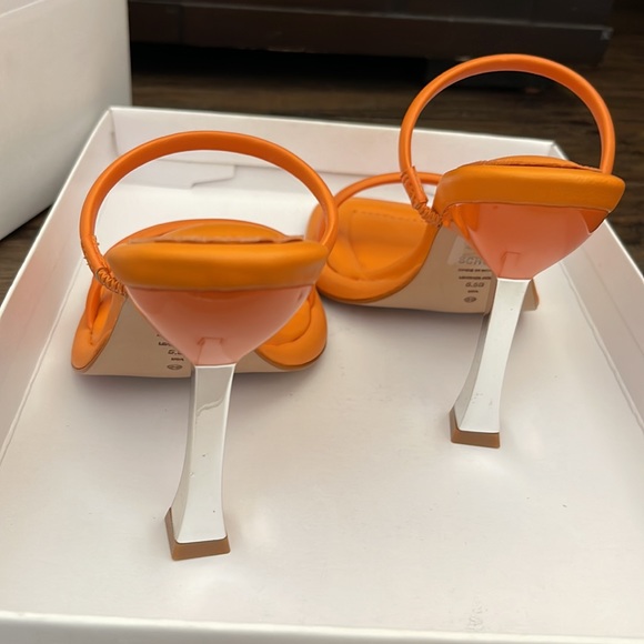 Schutz Agatha Sandal size 5.5B - Picture 4 of 8